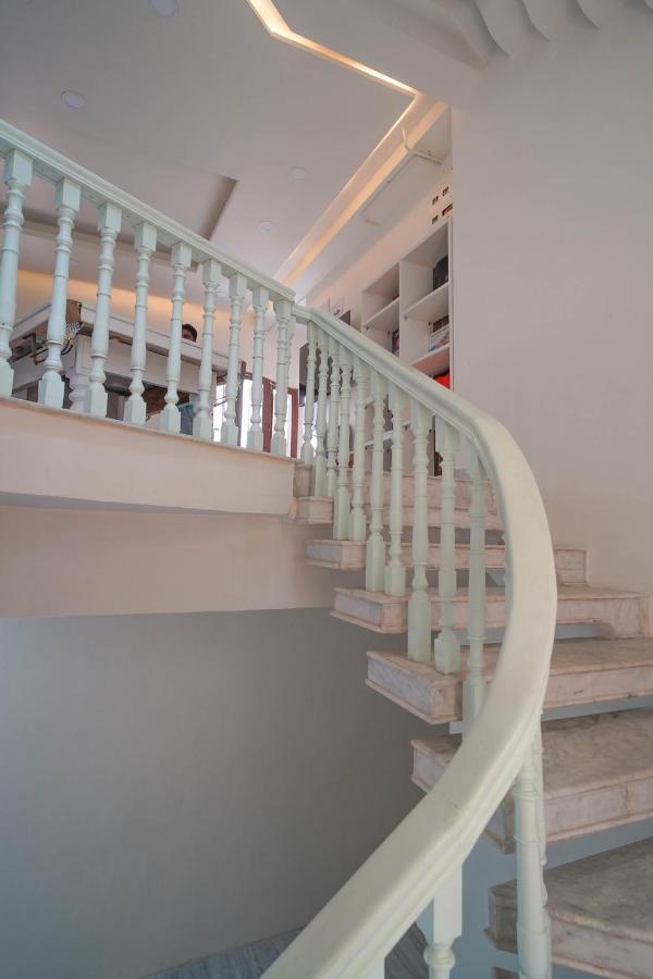 Auberge de jeunesse Destin Olympus Banjara à Haïdarabad Extérieur photo